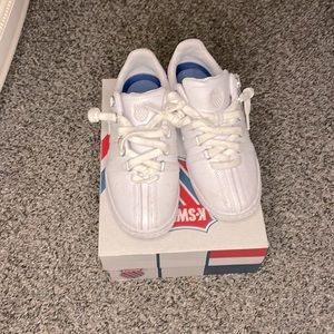 K•Swiss women’s low-top sneakers, all white.